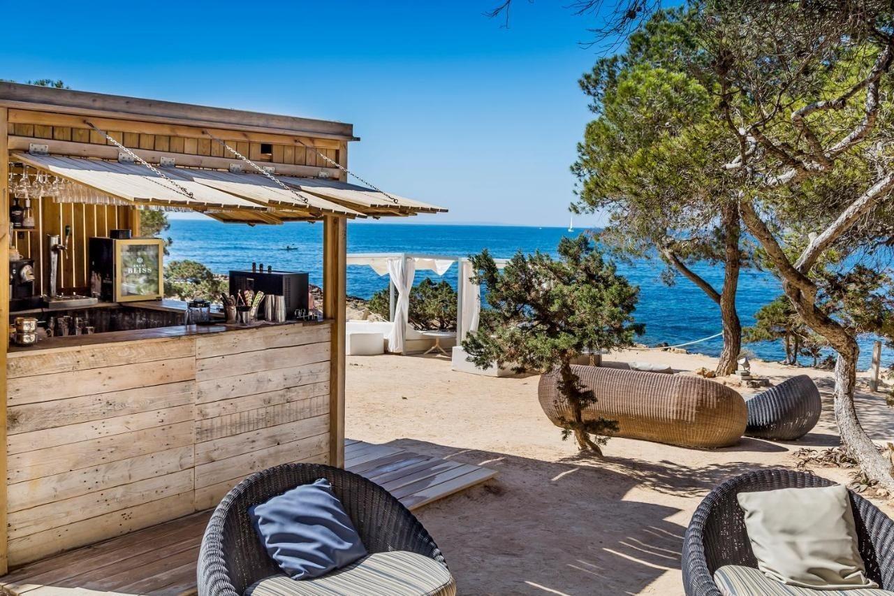 Catalonia Royal Ses Estaques-Adults Only Hotel Santa Eularia des Riu Ngoại thất bức ảnh