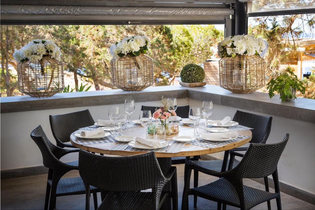 Catalonia Royal Ses Estaques-Adults Only Hotel Santa Eularia des Riu Ngoại thất bức ảnh